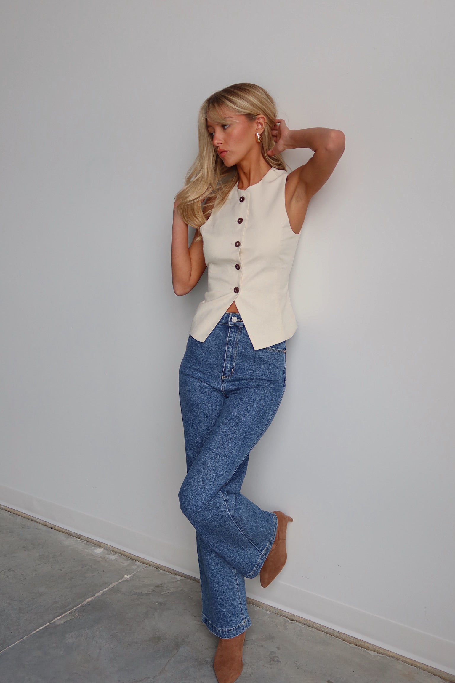 Zella Linen Button Up Vest