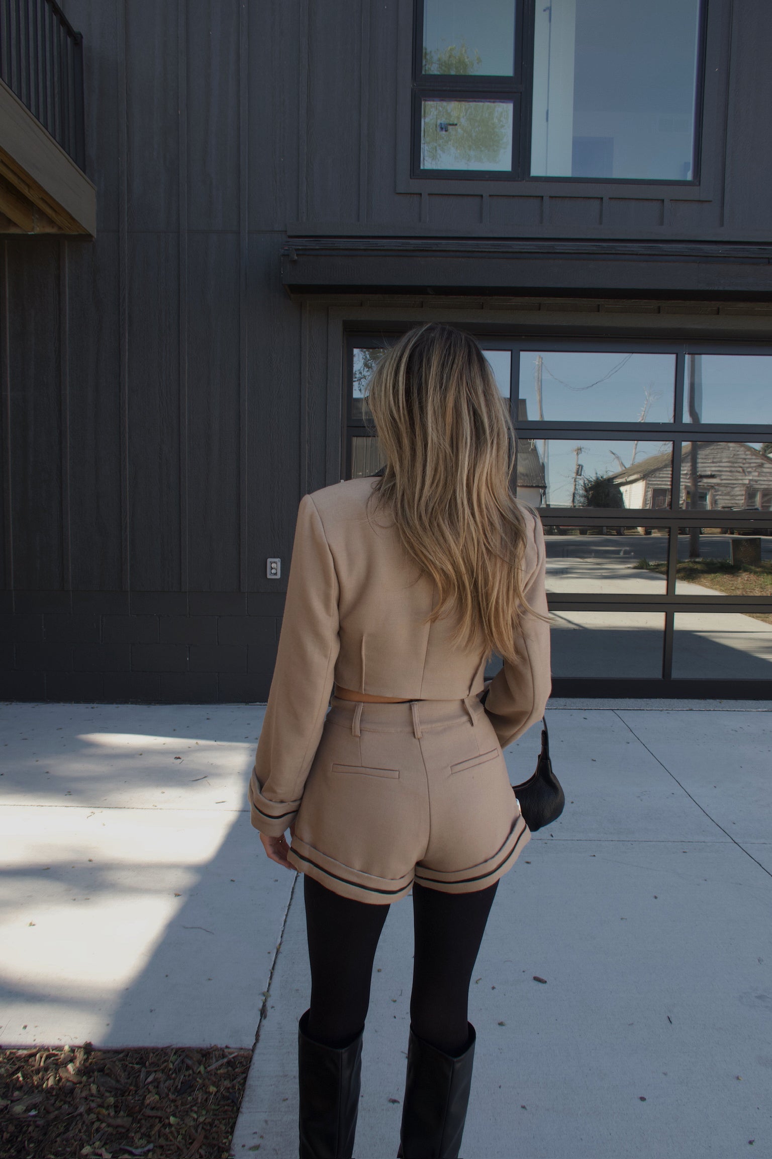 Brooklyn Structured Woven Cropped Blazer