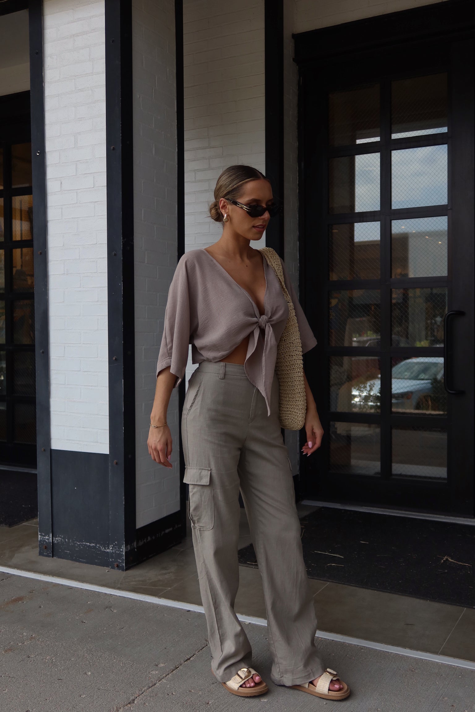 Charcoal Linen Cargo Pants – Madida Clothing