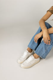 GOLA: Women's Challenge Sneaker In White
