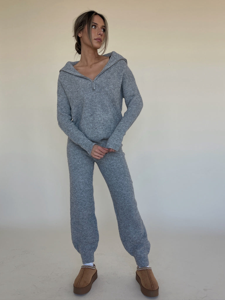 Sass' Waffle Knit Jogger Set  Navy – House of Charlotte Boutique