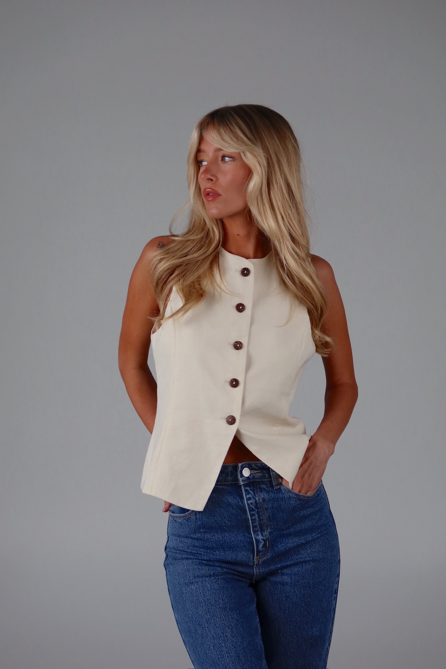 Zella Linen Button Up Vest