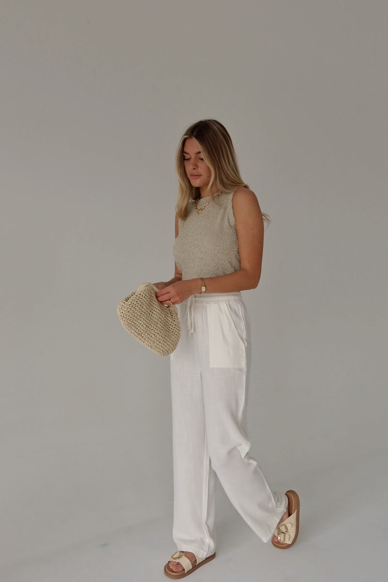 Lillie Twisted Front Top