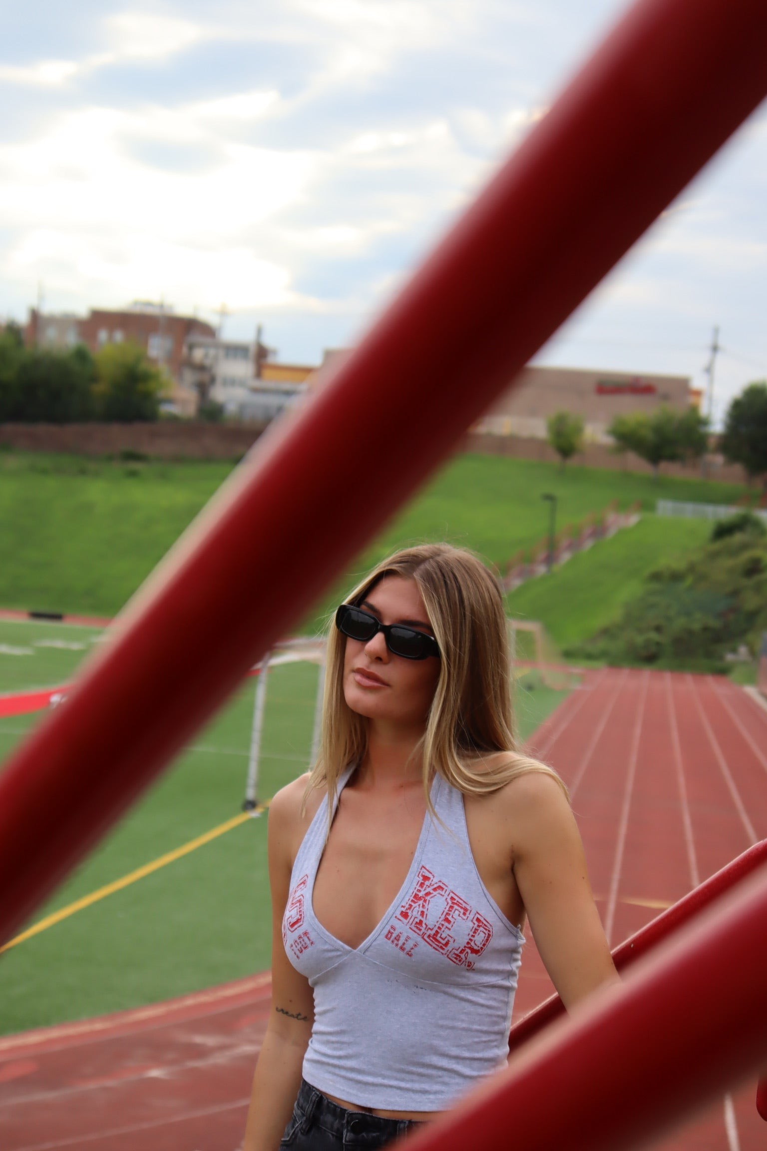 Huskers Halter Top In Grey