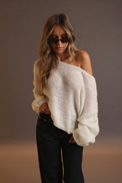 Kacey Boat Neck Pullover Sweater In Ivory
