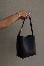 BILLINI : Francesca Shoulder Bag In Black