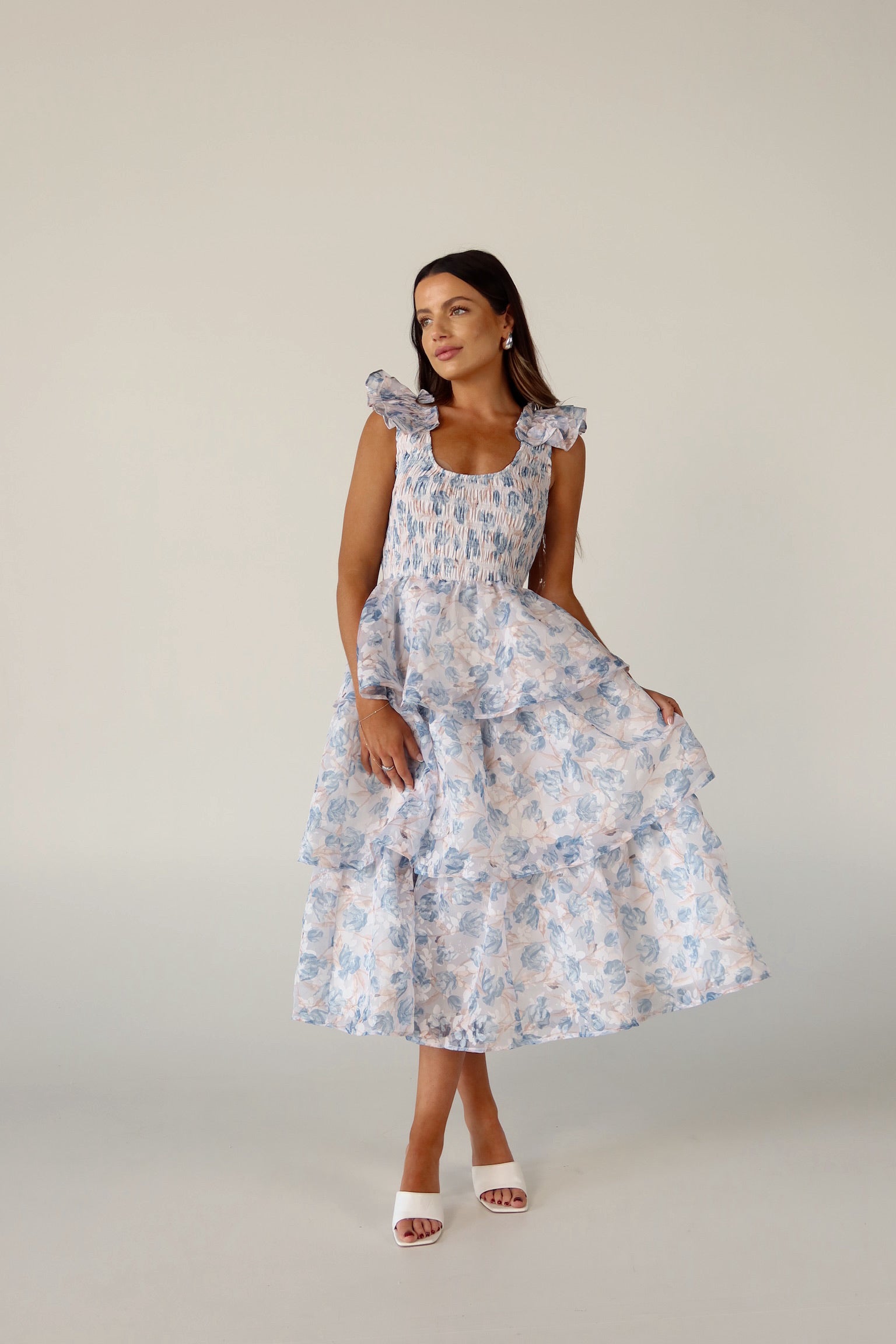 veda strappy back ruffle midi dress floral Tiered – Madida Clothing SHEIN Lady CURVE 2025 59 Bust pre-pack assortment Size:3'10