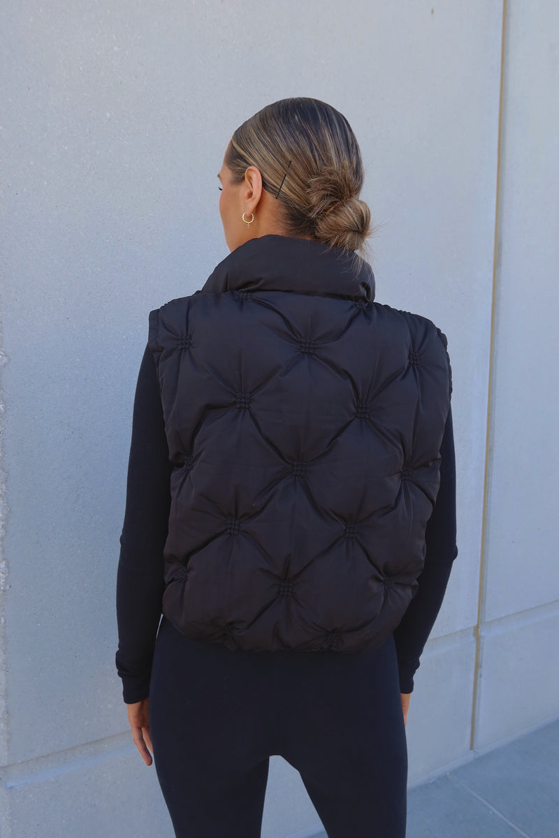 Quilted Crop Puffer Vest – Madida Clothing