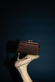 BILLINI : Neveah Woven Clutch In Espresso Satin