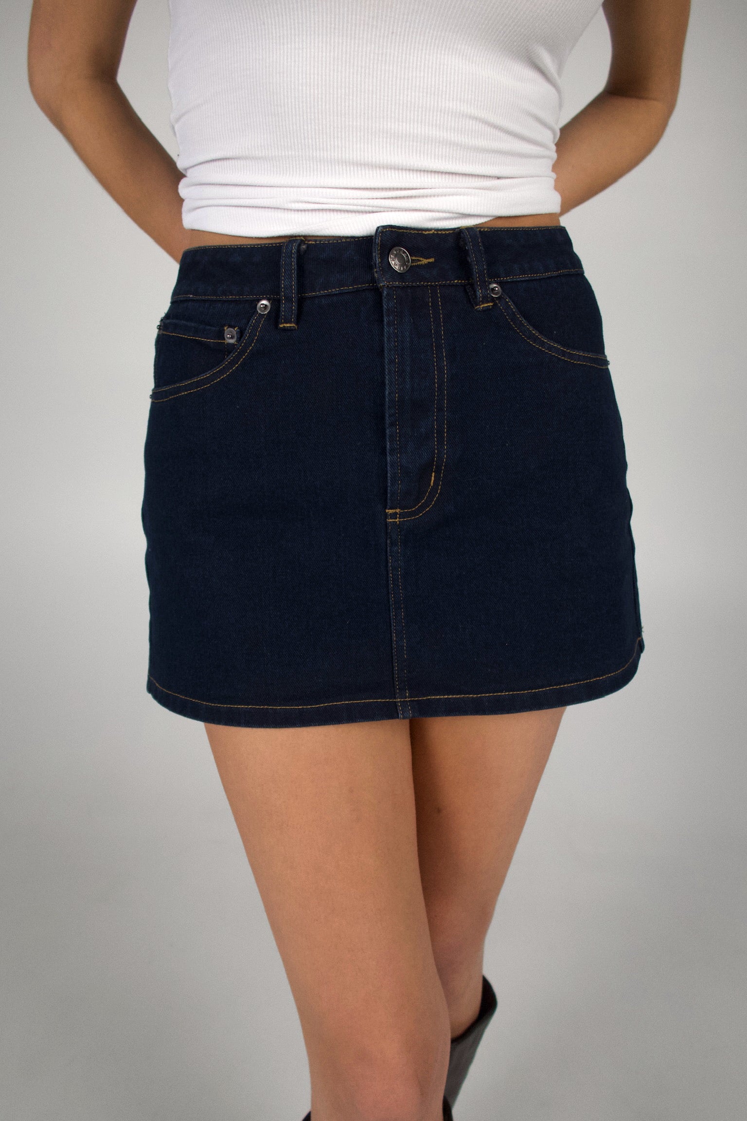 Jamison Denim Mini Skirt In Dark Wash