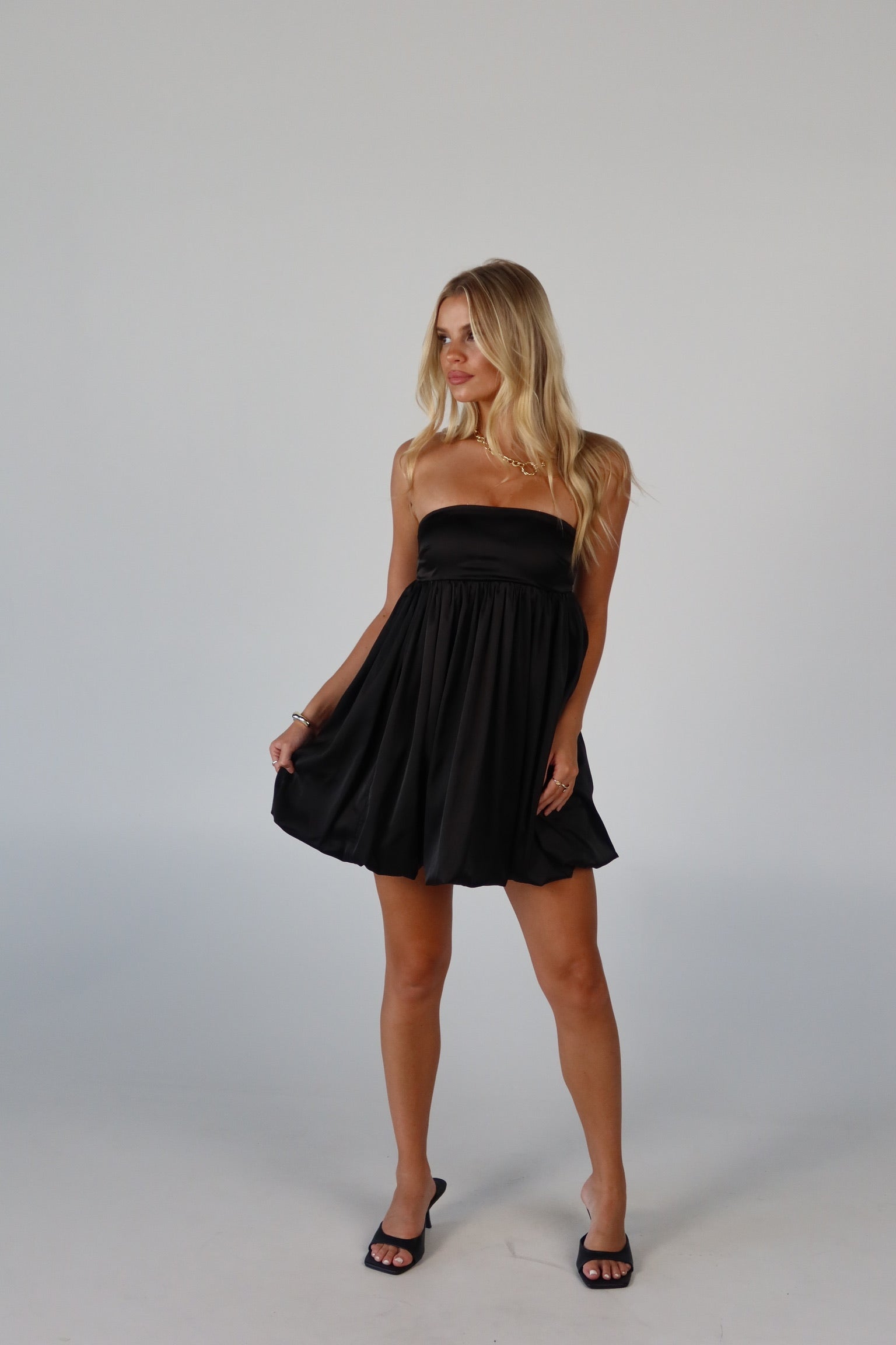 Halsea Strapless Bubble Dress – Madida Clothing Halsea Strapless Bubble Dress – Madida Clothing