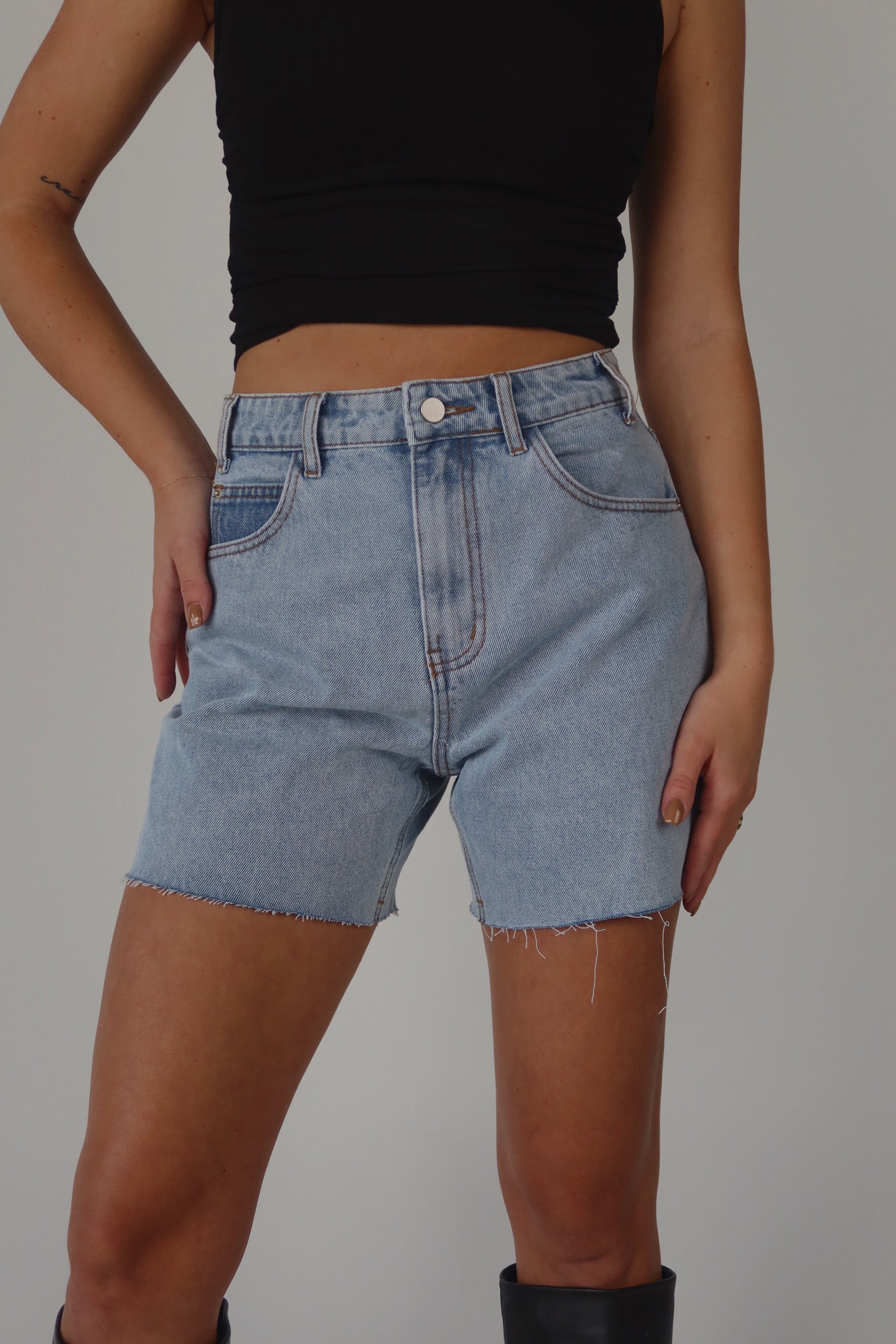 Veronica Washed High Waisted Denim Short