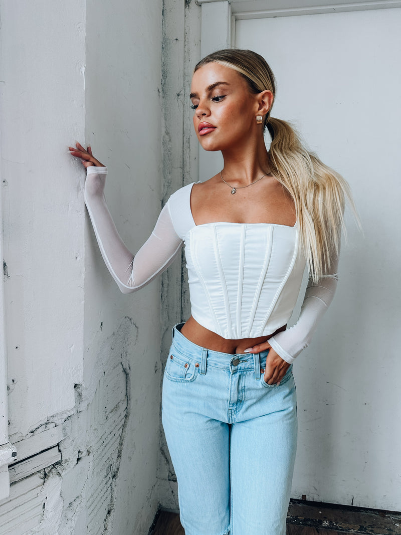 Jacquelyn Corset Top In White – Madida Clothing