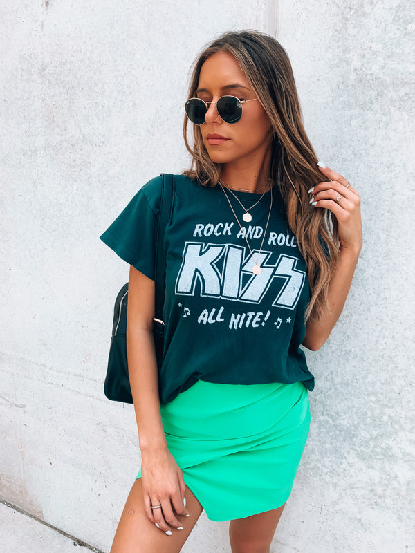 SALE: DayDreamer Rock And Roll Kiss Graphic Tee