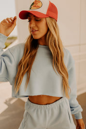 Easton Lounge Sweater In Baby Blue