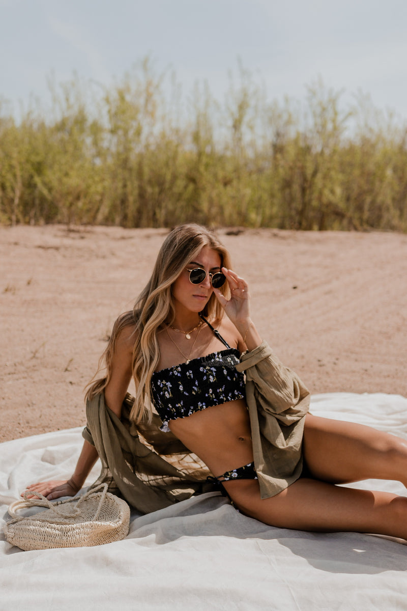 SALE :Olive Walk The Beach Button Up