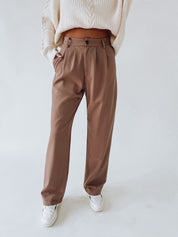 Bennett Trousers In Tan