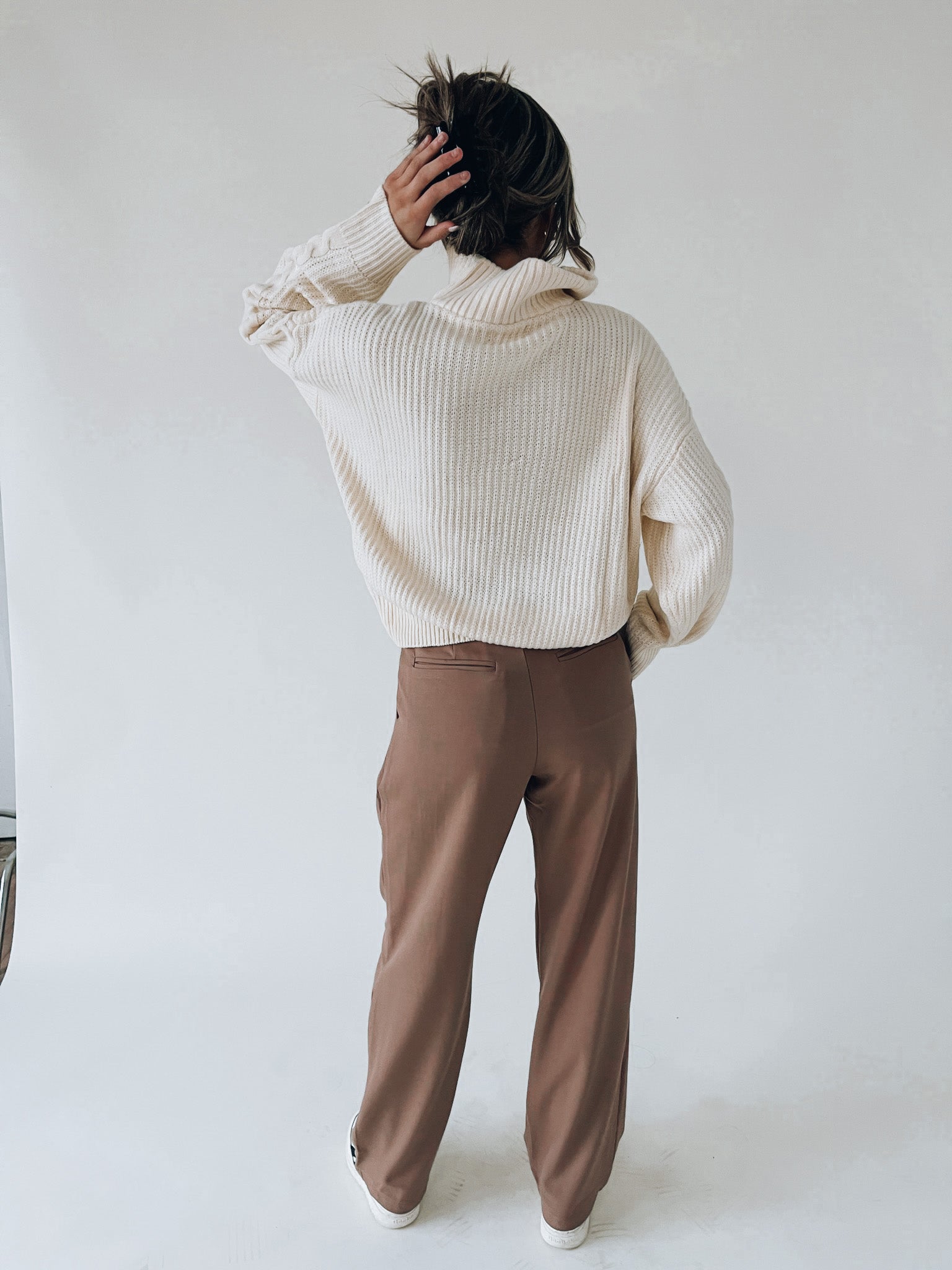 Bennett Trousers In Tan