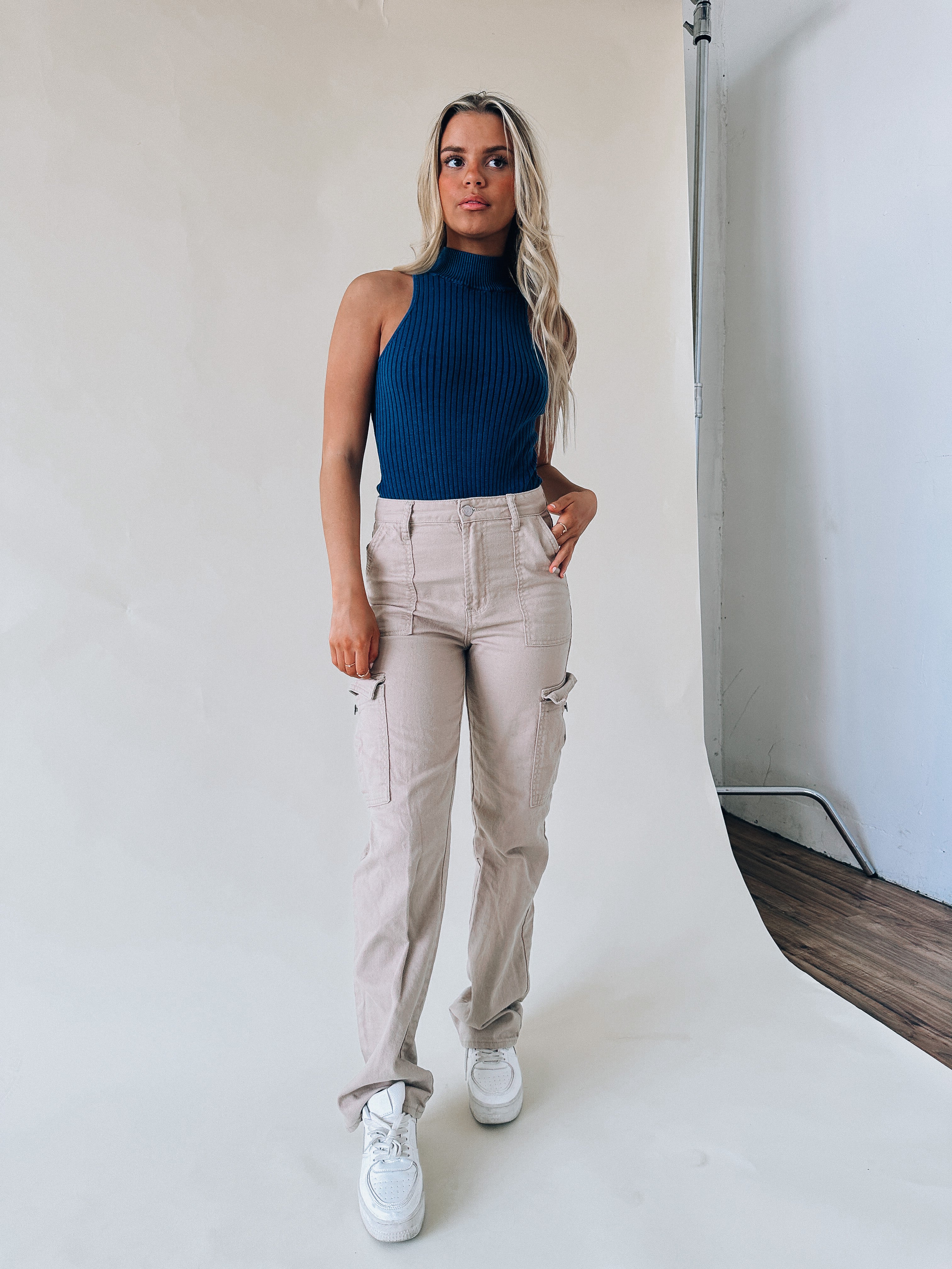 Ribbed Sleeveless Bodysuit In Navy